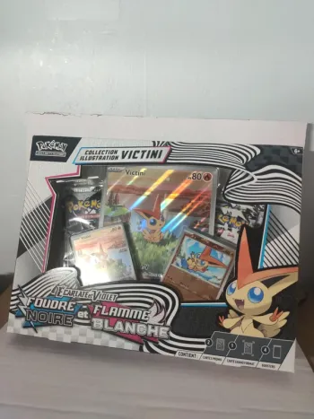 Coffret Pokémon Victini Flamme blanche et Foudre noire EV10.5