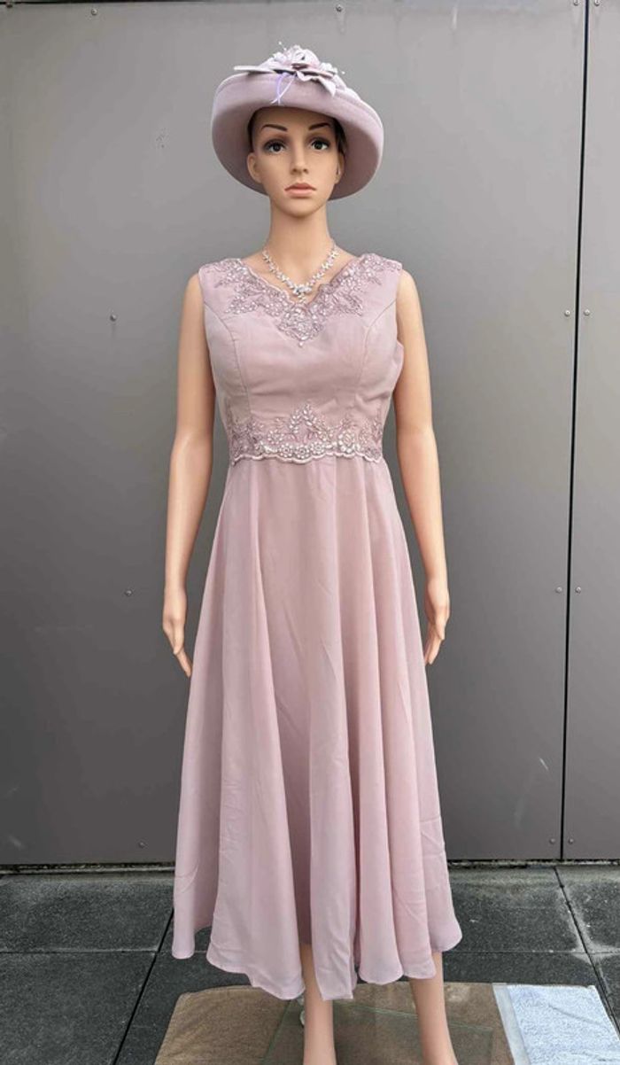 Ensemble robe mariage 2 pièces en dentelle – taille M - photo numéro 2