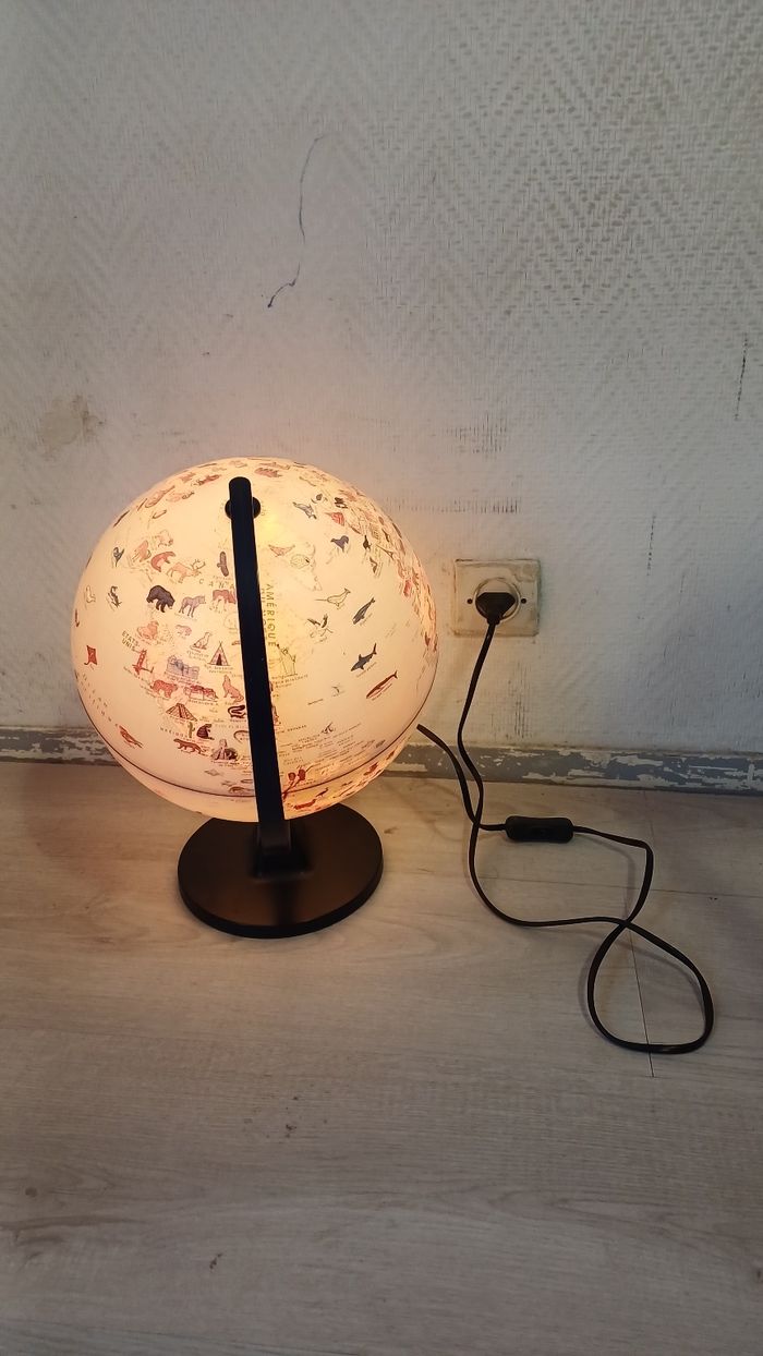 Globe terrestre - photo numéro 2