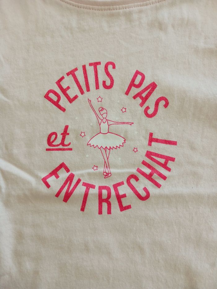 T-shirt Vertbaudet 4 ans parfait état - photo numéro 2