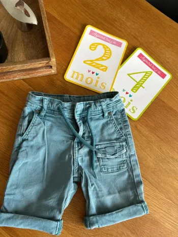 Short 2 ans