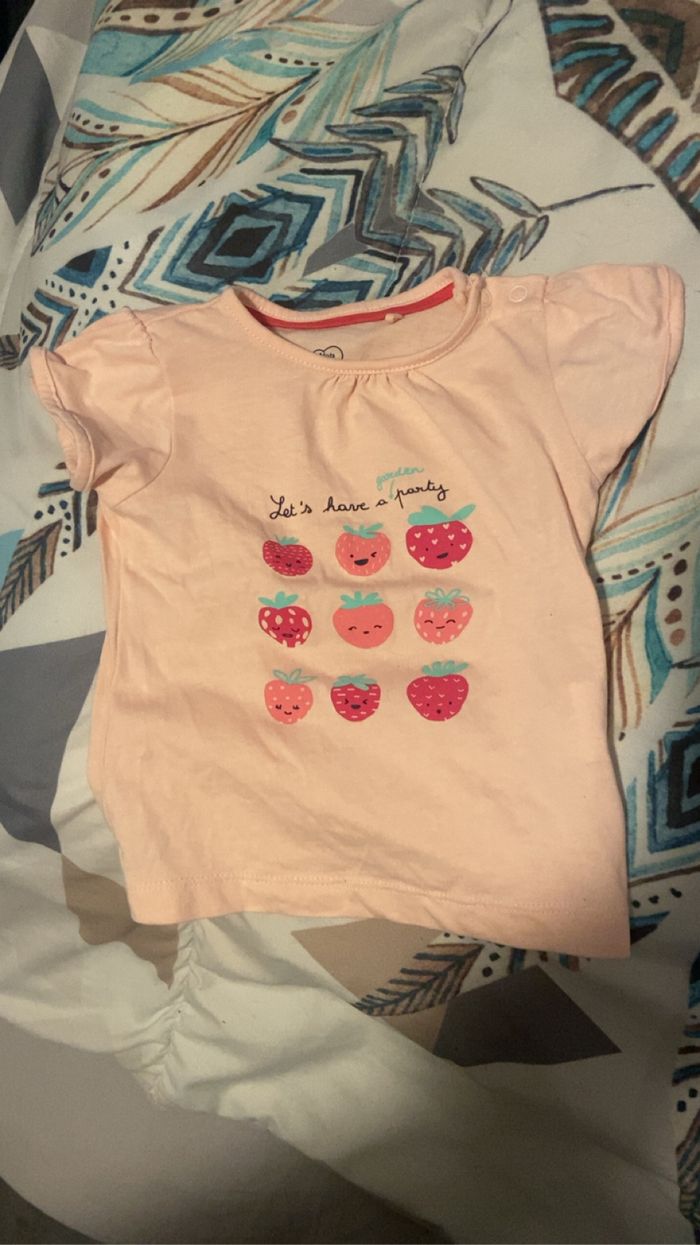 T shirt rose