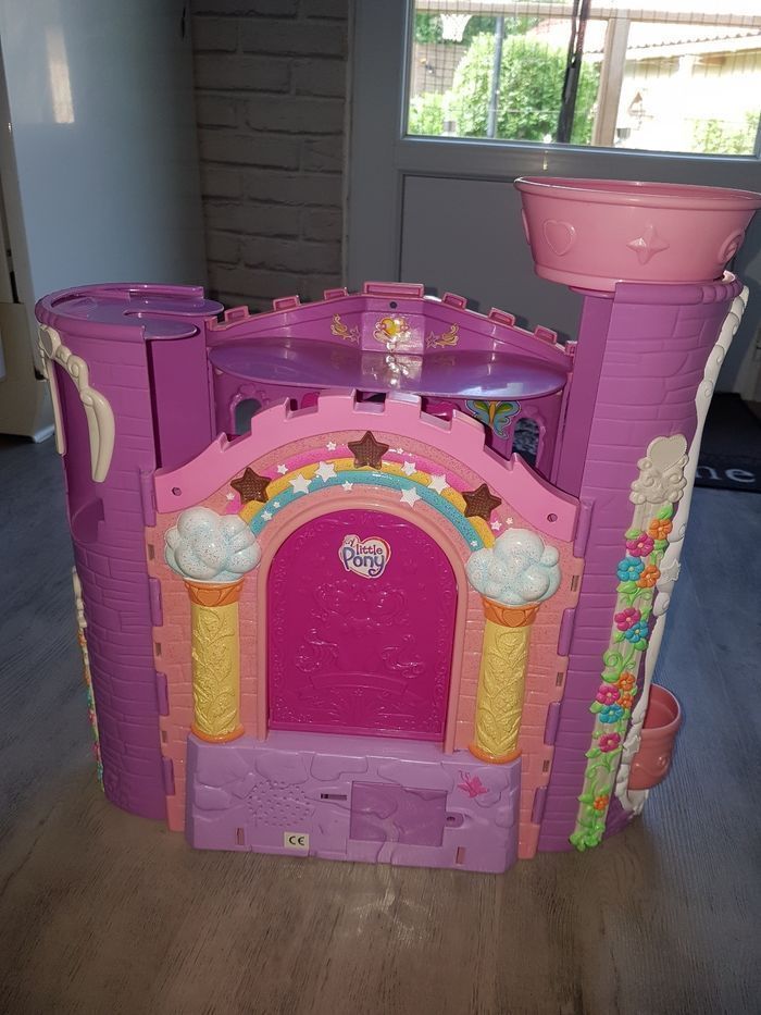 Château little pony - photo numéro 3