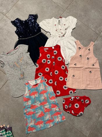 Lot de robes 3 ans