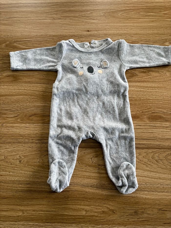 Pyjamas - photo numéro 2