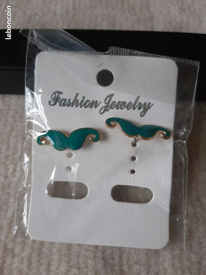 Lot de 9 paires de boucles d'oreilles - photo numéro 6