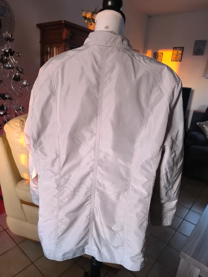Jolie veste légère imperméable - photo numéro 9