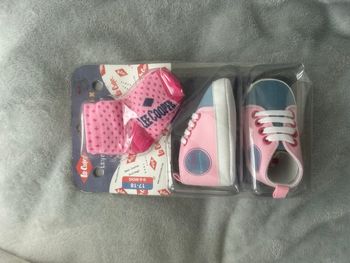 Chaussures neuves fille pointure 17-18  leecooper