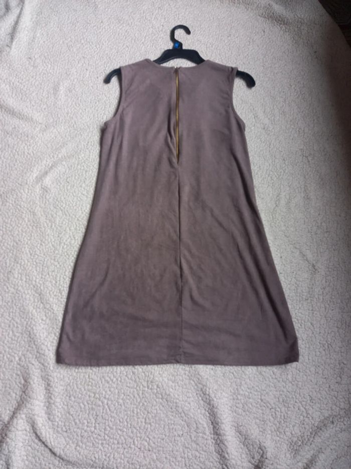 Robe courte en suédine avec franges - photo numéro 3