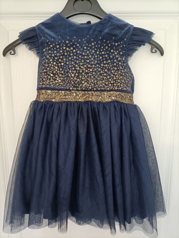 Robe de fête bleu marine type velours et tulle 3-4 ans tex