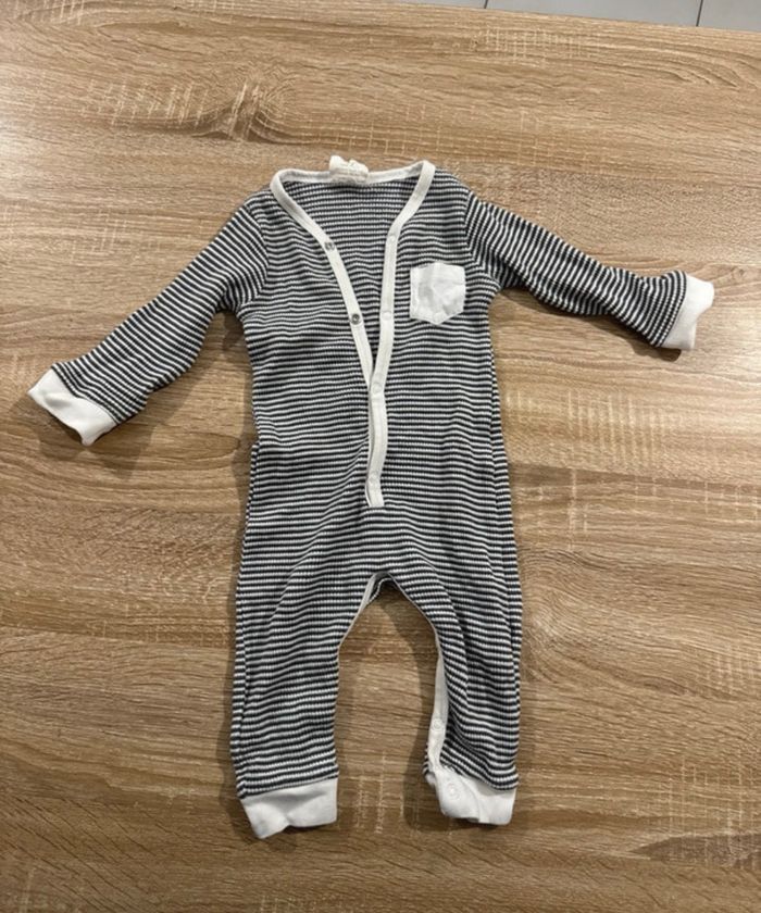 Lot 6 mois garçon - photo numéro 6