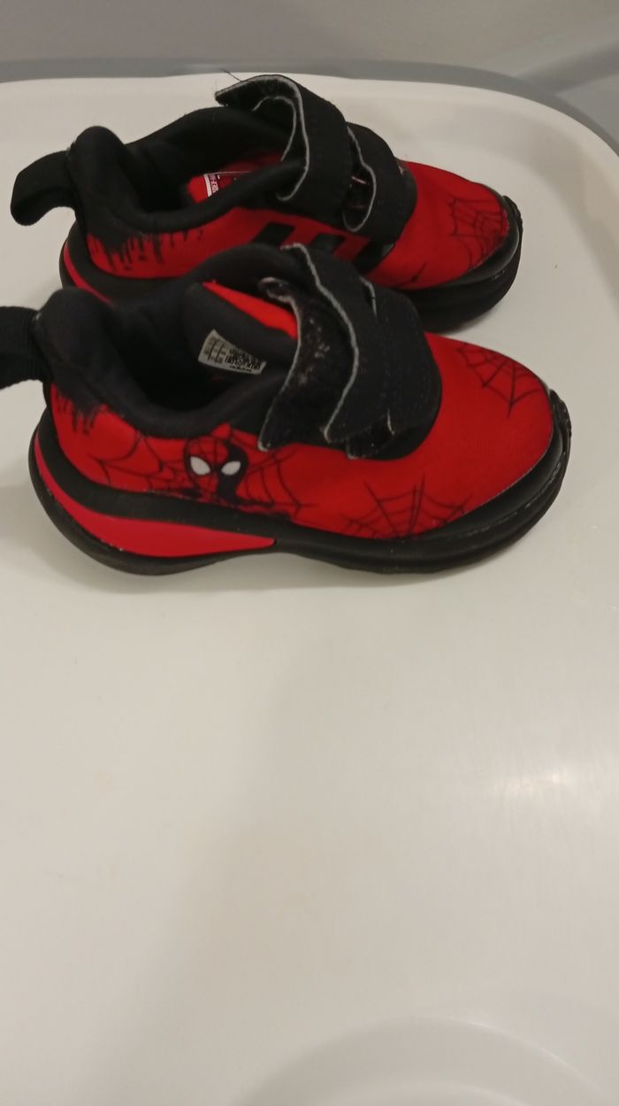 Adidas Spider-Man t20 - photo numéro 3