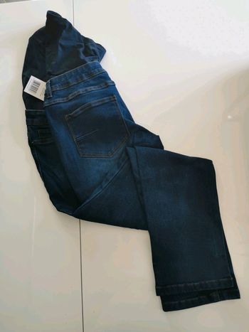 Pantalon jeans de grossesse neuf