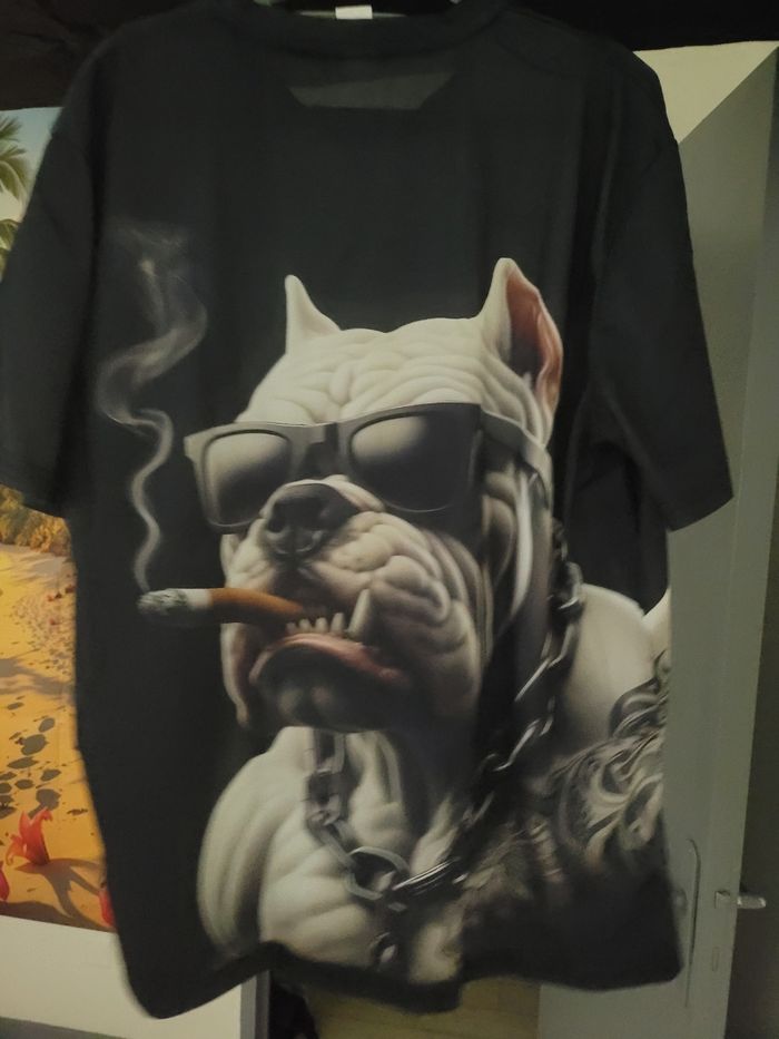 T-shirt bouledogue neuf