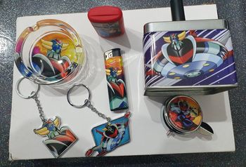 Lot 7  pièces goldorak