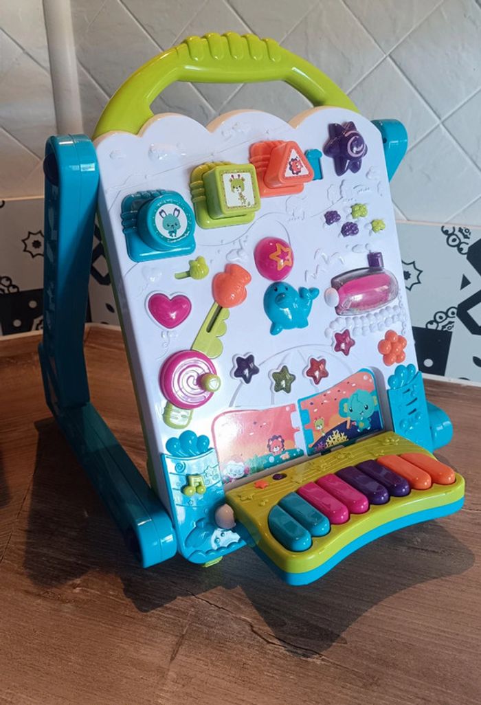 Tableau Trotteur 3 En 1 en bon état