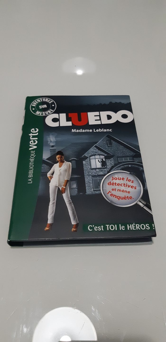 Livre Cluedo Madame Leblanc