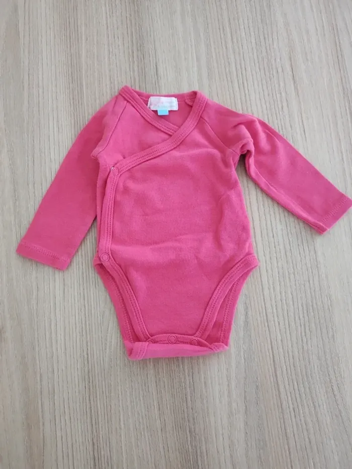 Lot 6 bodies 1 mois - photo numéro 6