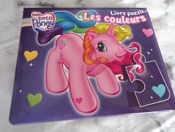 Mon petit Poney Livre puzzle les couleurs