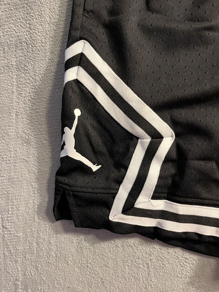 Short en mesh Jordan Dri-Fit couleur Black – Taille L Marque : Jordan - photo numéro 4