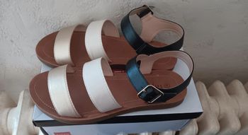Nu pieds