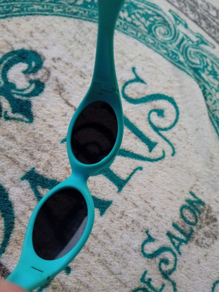 Lunettes bleues pour 12/18 mois - photo numéro 7