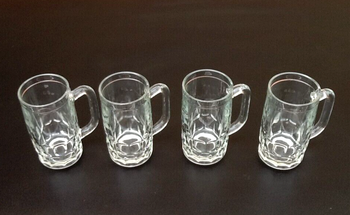 Années 1970  4 Chopes à bière