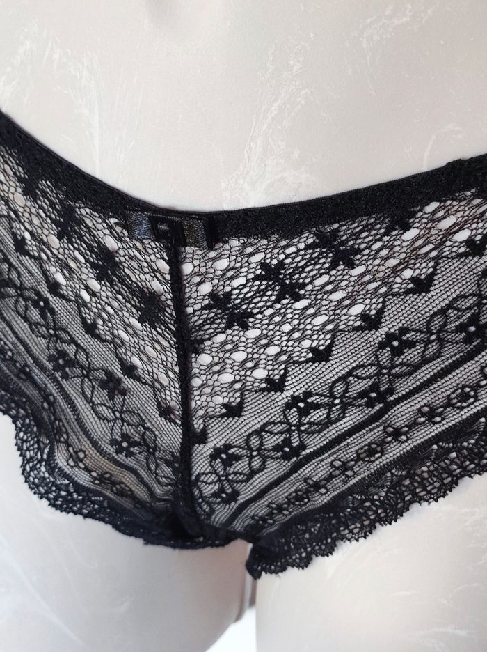 Culotte dentelle noir - 38/M - photo numéro 2