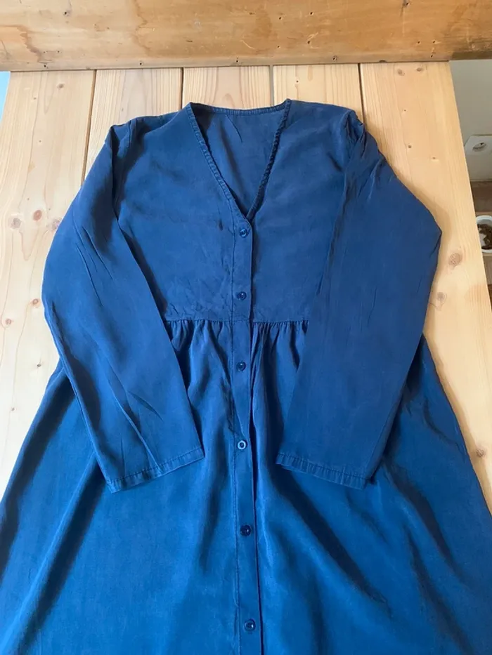 Robe bleue