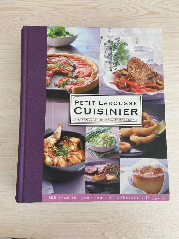 Livre de recette petit Larousse cuisinier
