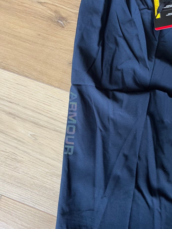 Short de sport Under Armour - Neuf avec étiquette - XL - photo numéro 3