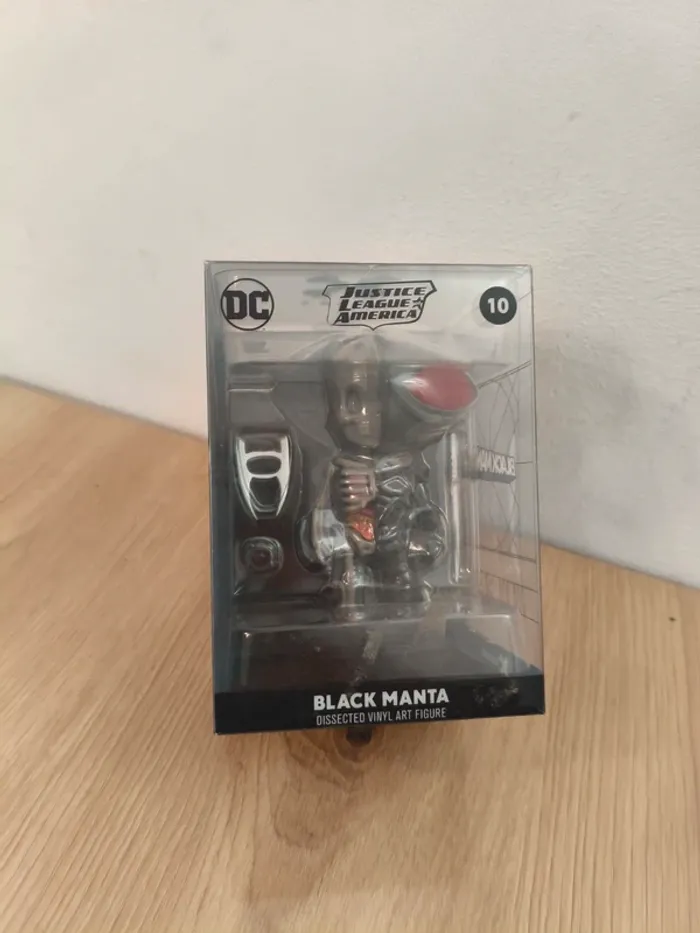 Figurine DC justice League America Black manta - photo numéro 3
