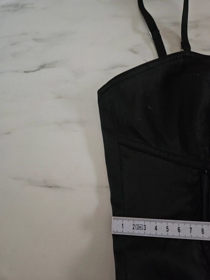 H&M bustier satiné noir taille L - photo numéro 11