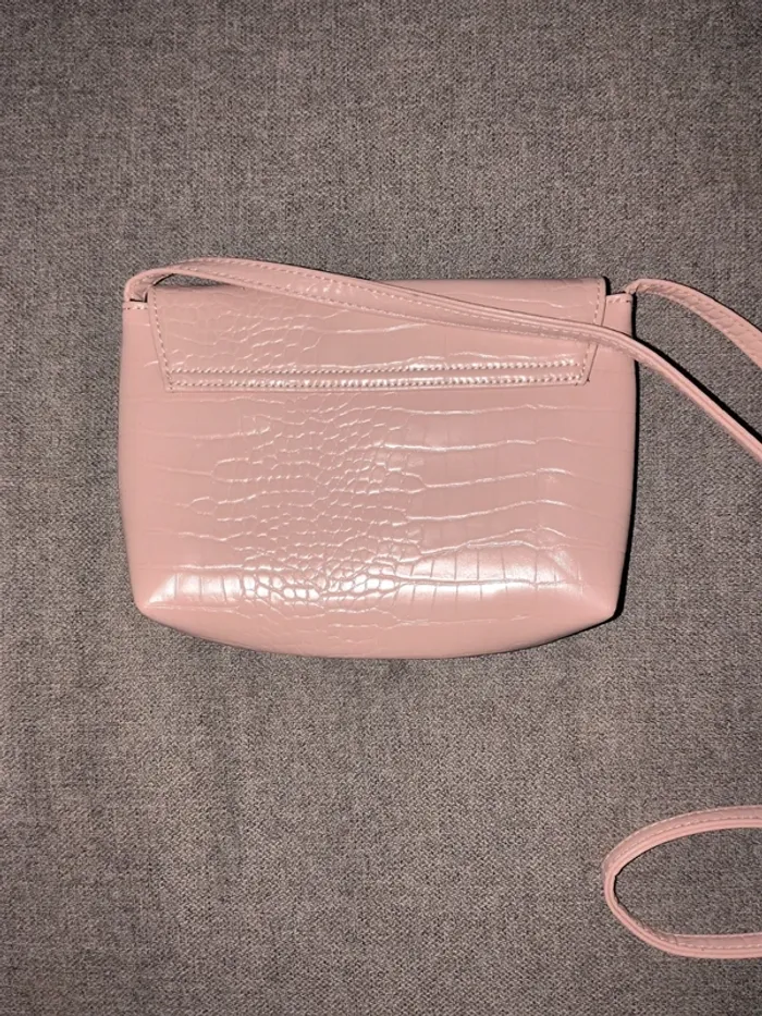 Sac à main rose neuf avec étiquette - photo numéro 4