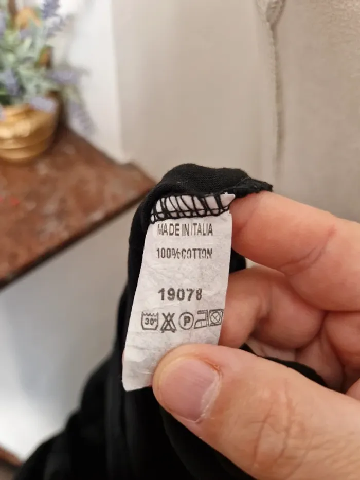 Tunique longue noir made in Italie taille 44 - photo numéro 4