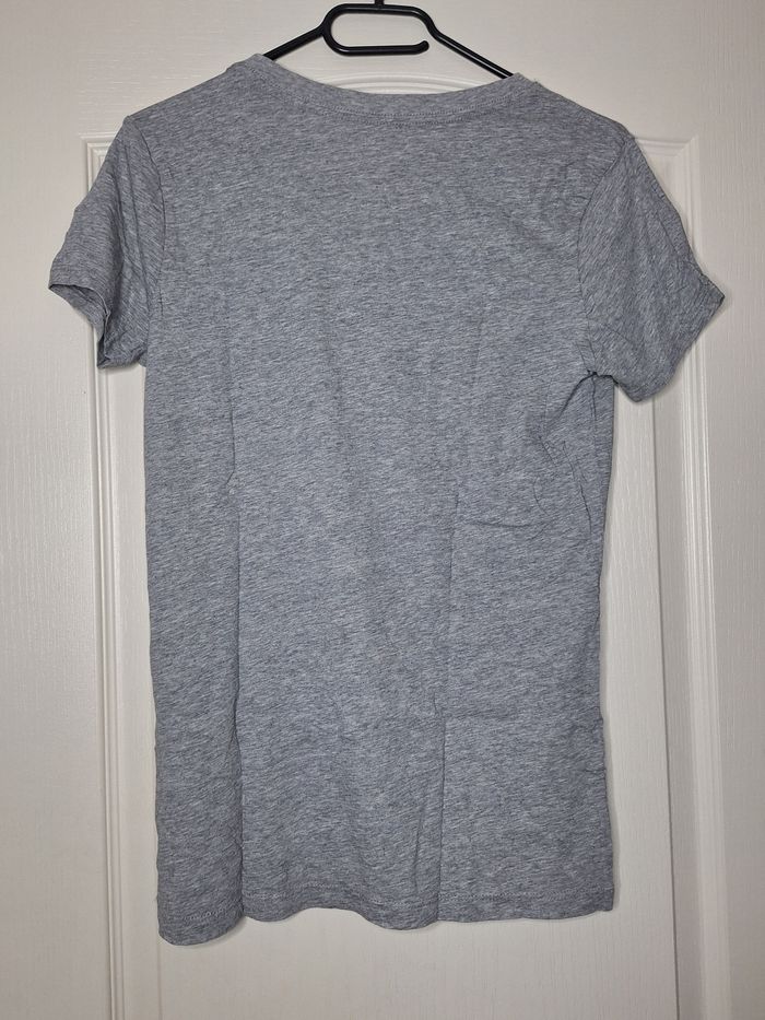 T-shirt taille M (38) neuf avec étiquette Old Navy - photo numéro 2
