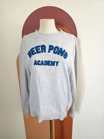 Sweat Gris ● Beer Pong Sherpa Bleu ● T.38