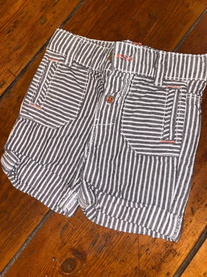 Short 3 mois - photo numéro 2