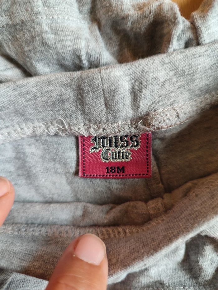 Lot tenue pantalon Obaïbi+ legging/jupe et t-shirt manches longues Mis Cutie en 18M - photo numéro 3