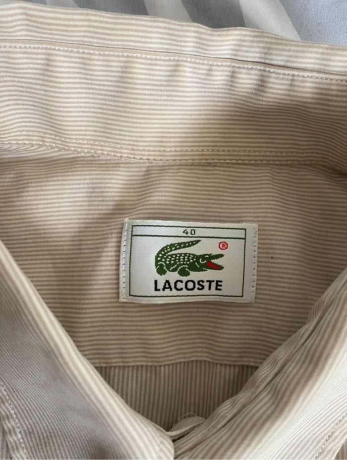 Chemise Lacoste authentique à rayures fines beige. - photo numéro 4