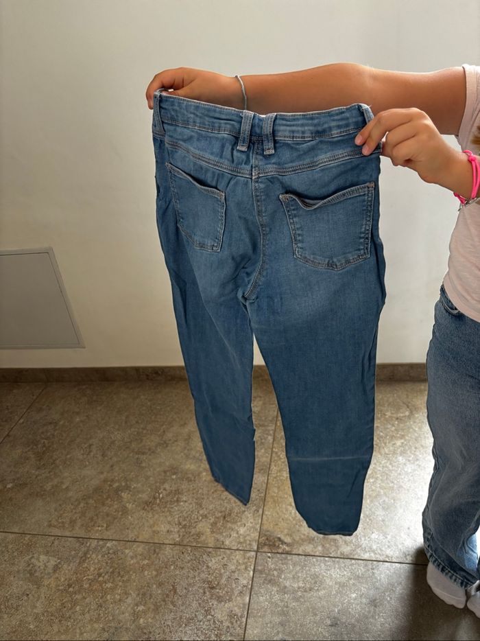 Jeans tape à l’œil - photo numéro 2