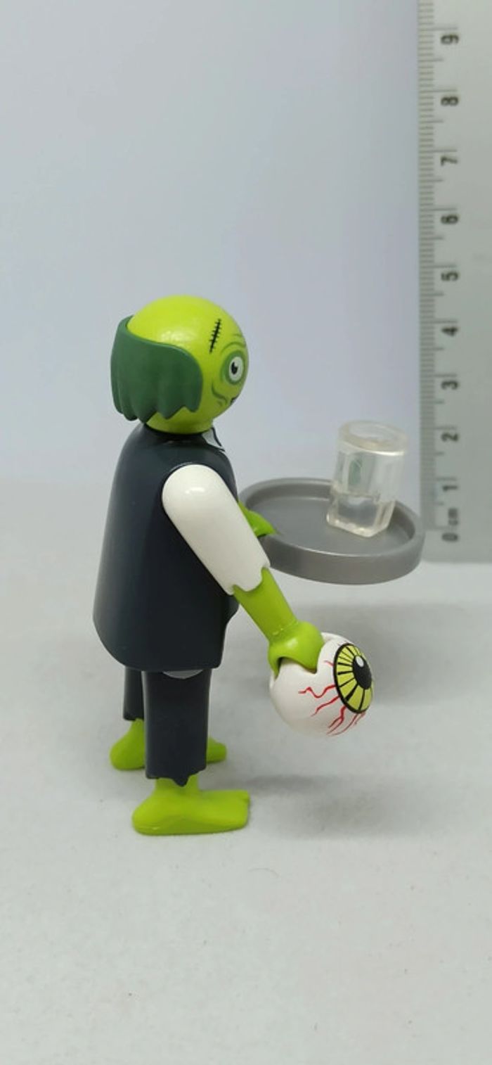 Homme zombie avec plateau playmobil - photo numéro 2