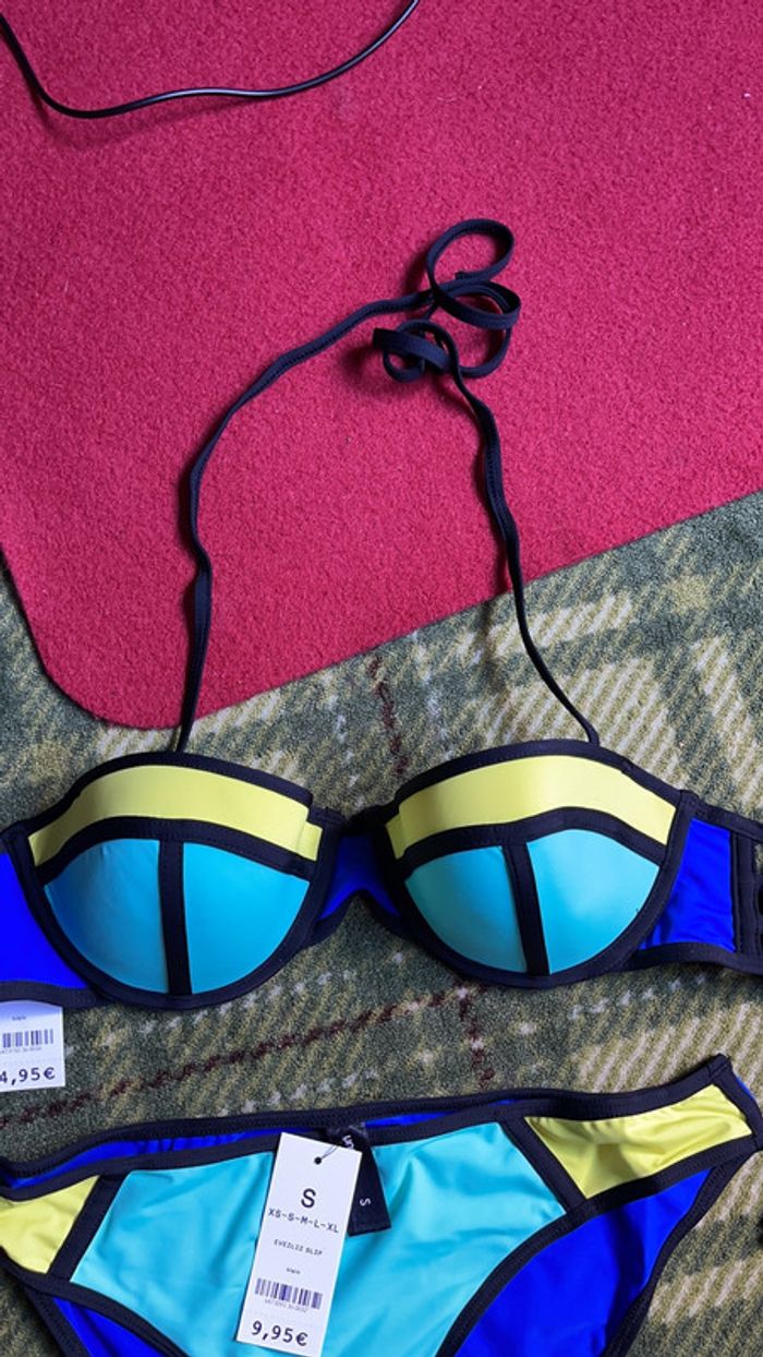 Très joli maillot de bain push-up taille S - photo numéro 3