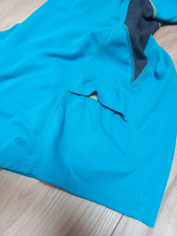Lot tenue de sport XS - photo numéro 11
