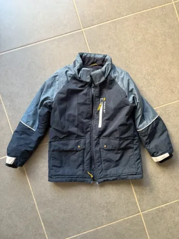 Veste de pluie chaude