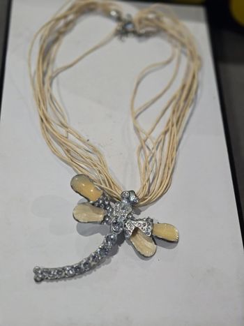 Collier libellule
