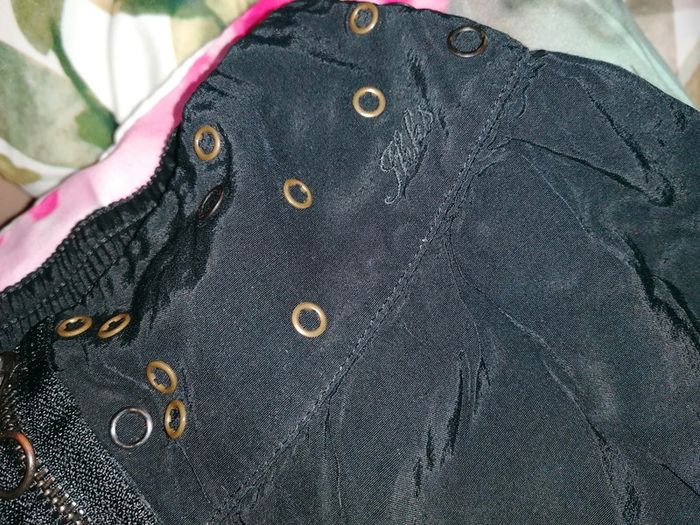 Jupe ikks 10 ans - photo numéro 2