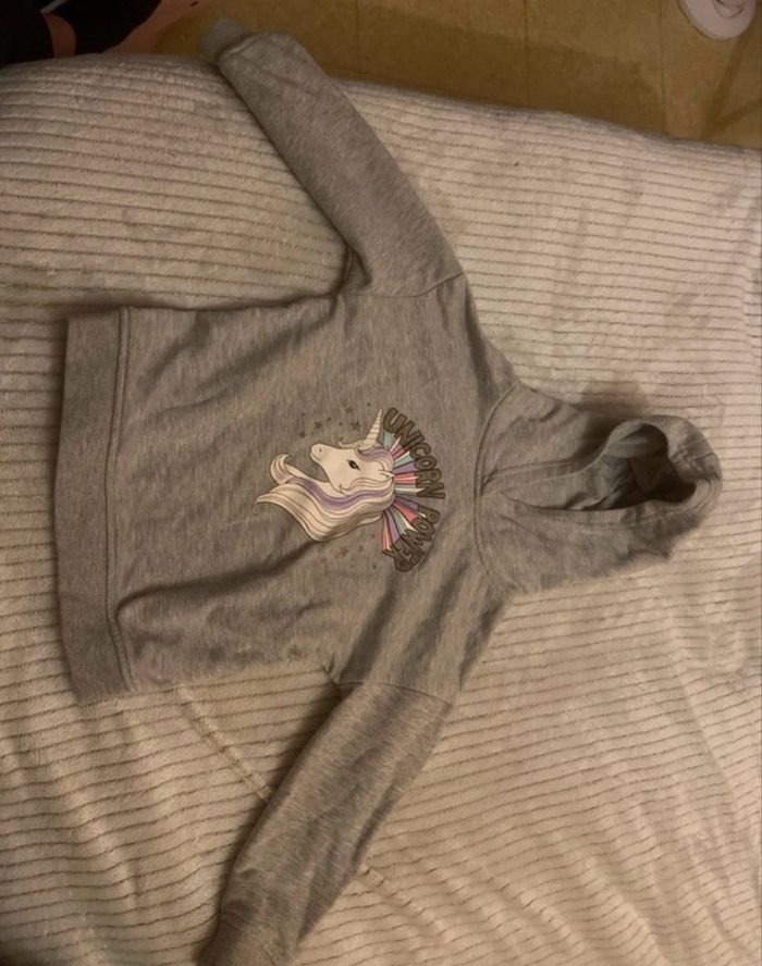 Pull à capuche fille