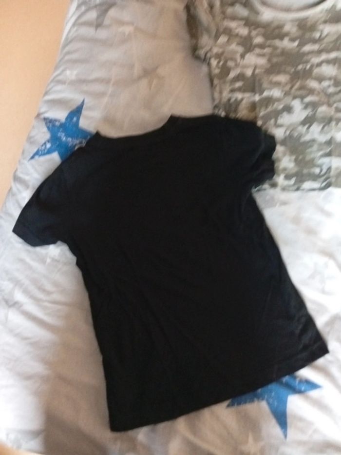 T-shirt taille 110/116 - photo numéro 3