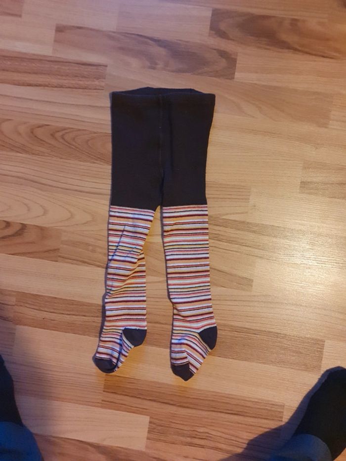 jolis collants 2 à 3 ans